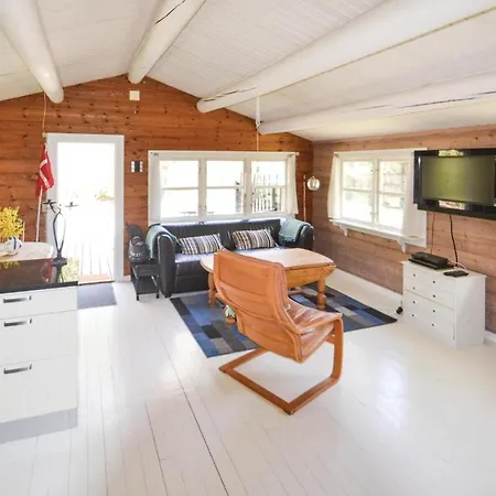 Three-bedroom Holiday In *
